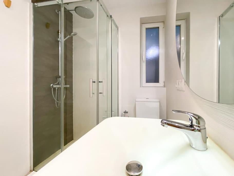 New Lavapies Spacious Flat, 2 Bedrooms And 2 Balconies Μαδρίτη Εξωτερικό φωτογραφία