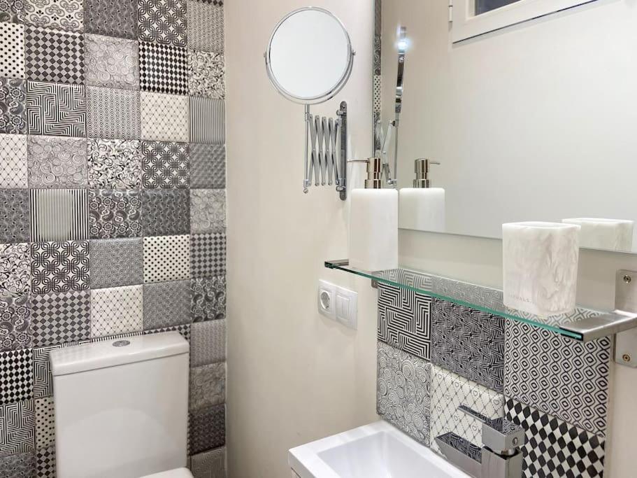 New Lavapies Spacious Flat, 2 Bedrooms And 2 Balconies Μαδρίτη Εξωτερικό φωτογραφία