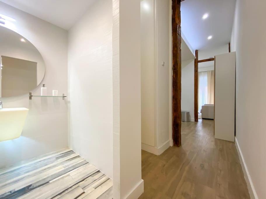 New Lavapies Spacious Flat, 2 Bedrooms And 2 Balconies Μαδρίτη Εξωτερικό φωτογραφία