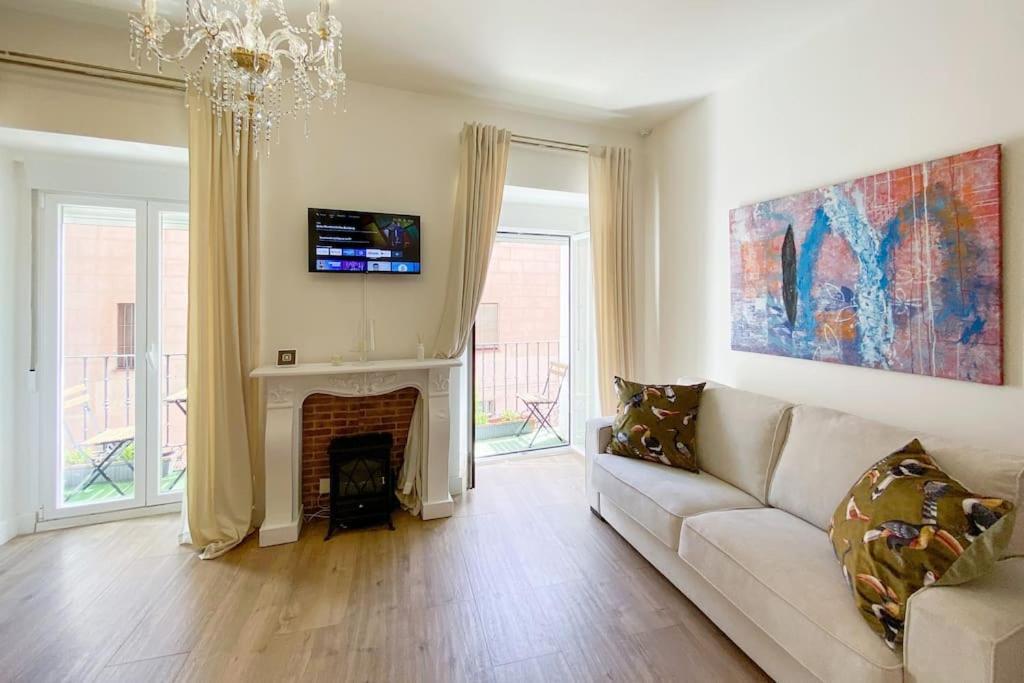 New Lavapies Spacious Flat, 2 Bedrooms And 2 Balconies Μαδρίτη Εξωτερικό φωτογραφία
